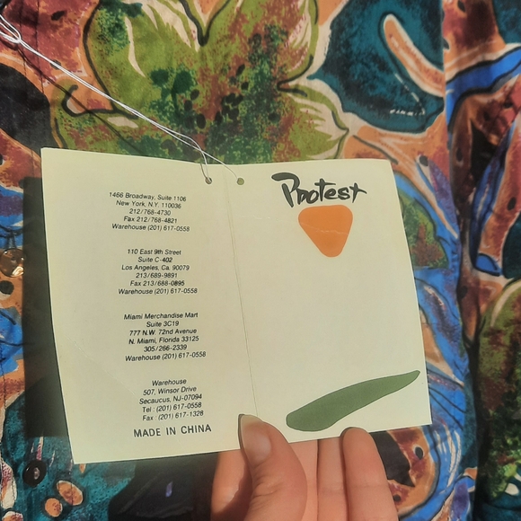 🆕️Protest Button Down Vintage 80s Shirt - Picture 4 of 6